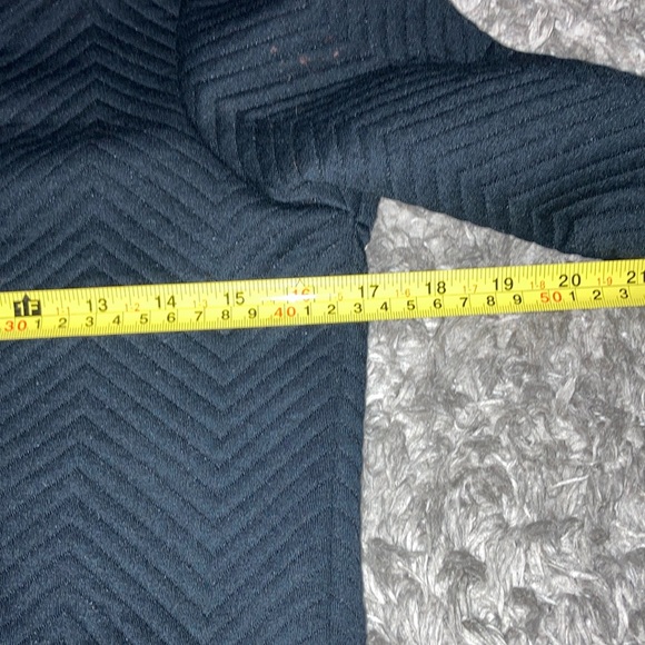 Small hooded Hollister side zip up coat adjustable Waist pull strings - Picture 8 of 10